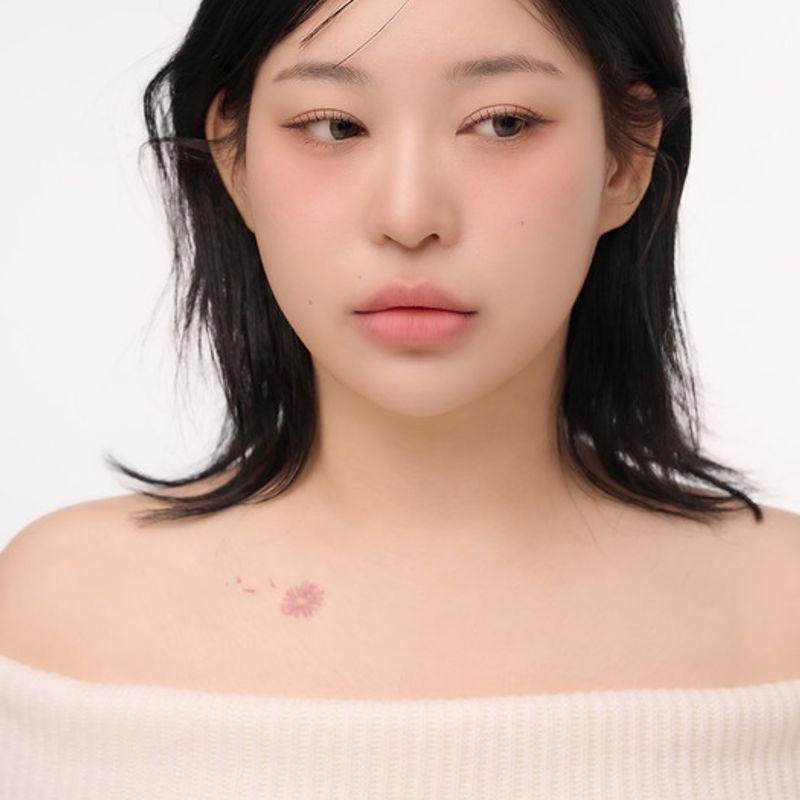 

Больше матового цвета для губ Blur 5 цветов 05 Just