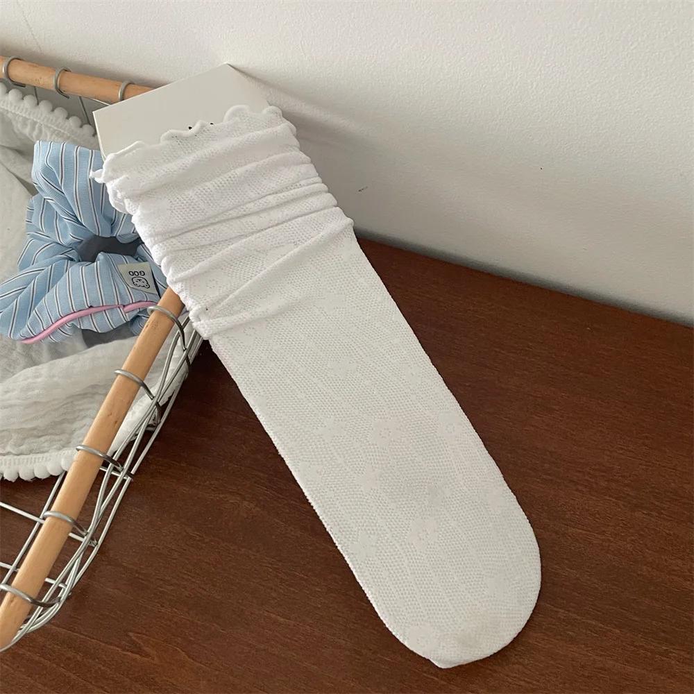 1 Paar Spitzensocken für Damen, aushöhlen, Netzstoff, dünn, atmungsaktiv, Sommer, lose, lange Socken, Blumenstickerei, süße Mädchen, japanische Kawaii-Socken