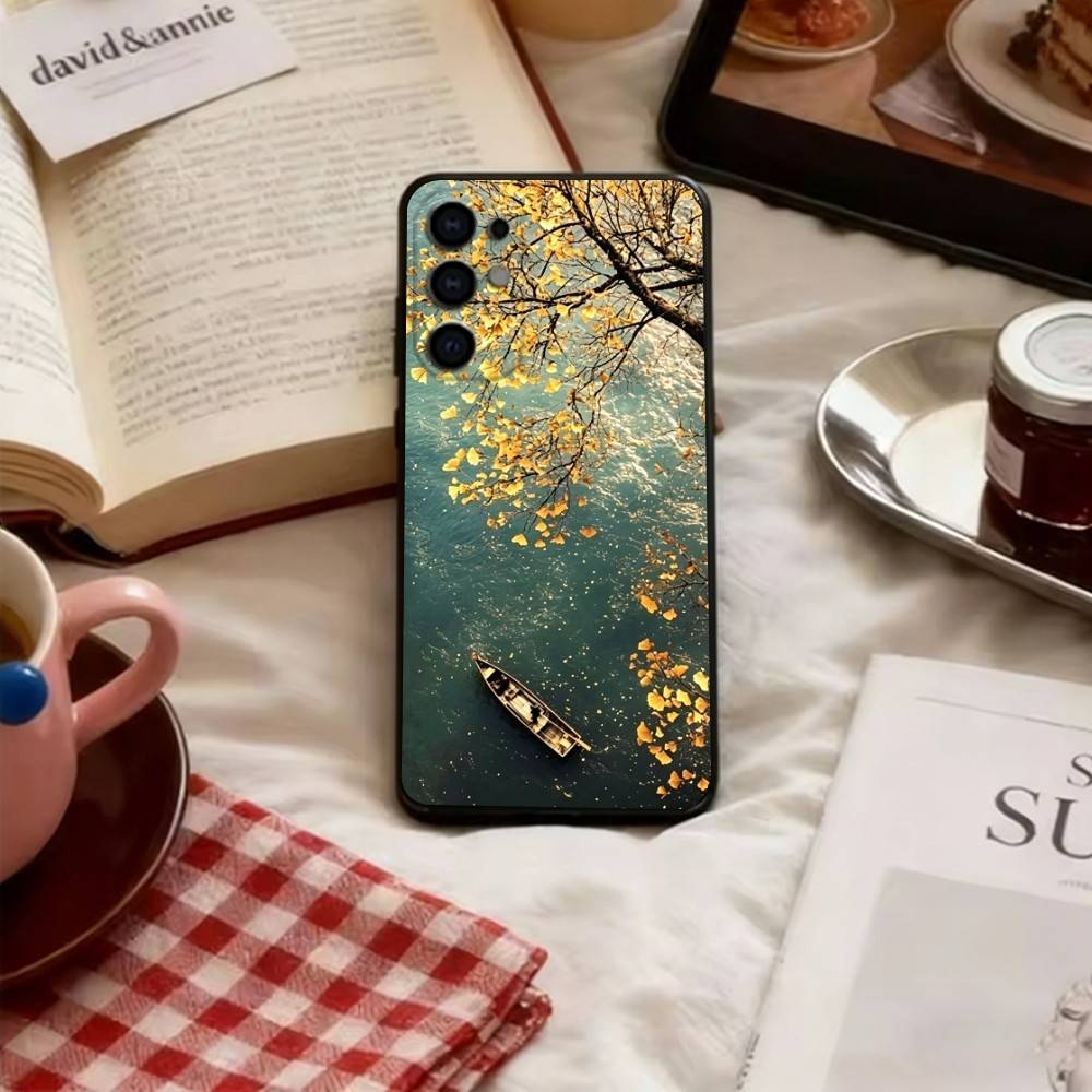 

Ginkgo Leaves Phone Case For Samsung S25,S24,S21,S22,S23,S30,Ultra,S20,Plus,Fe,Soft Black Cover Samsung S24Plus