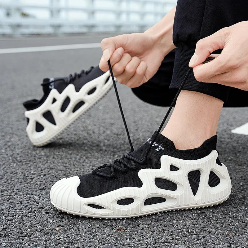 Large-sized New Flying Weave Sports and Casual Couple Shoes, Men's Outdoor Anti-slip and Wear-resistant Running Shoes