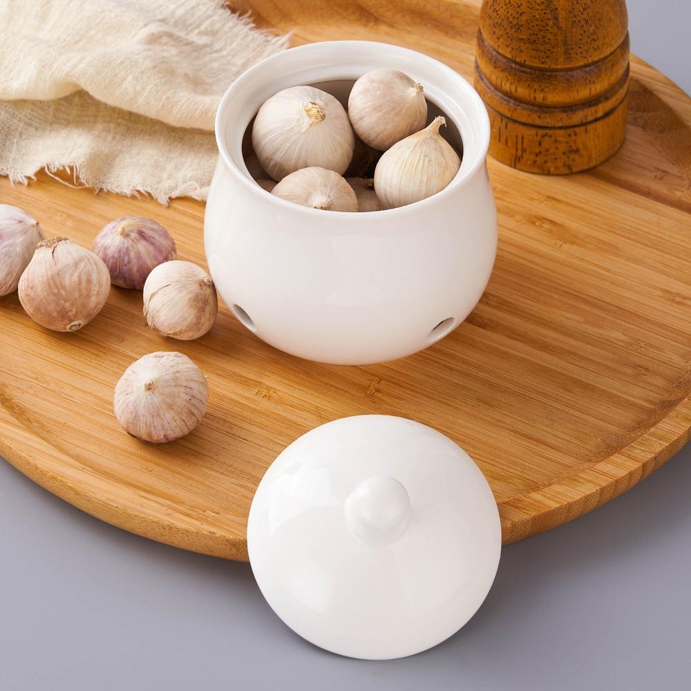 Breathable Ventilated Garlic Keeper Ceramic Garlic Container Garlic Storage Jar  Dried Chilies