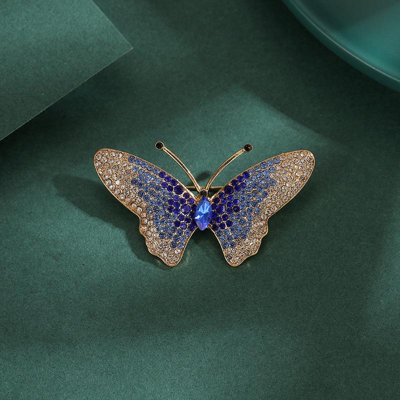 Exquisite High-End Schmetterlingsbrosche für Damenmode - Elegante Corsagen-Nadel & Kleidungsaccessoire