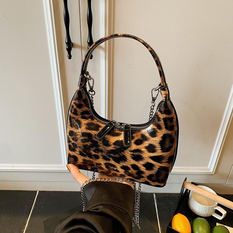 Retro leopard print shoulder bag trendy fashion underarm bag niche high-end textured women's messenger bag