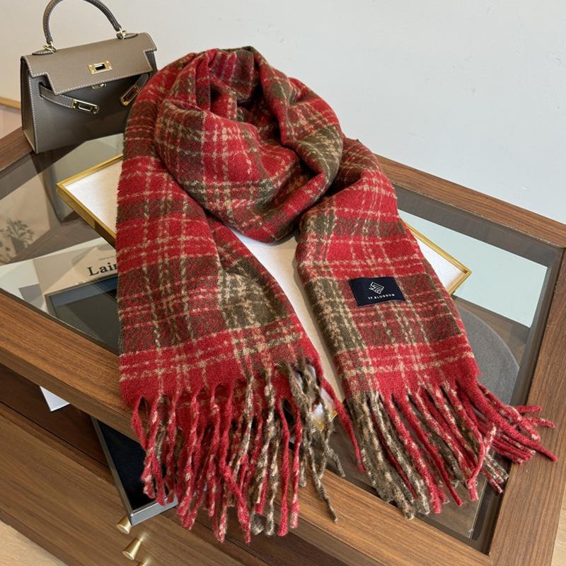 Plaid scarf women's winter new shawl versatile student warm scarf male couple