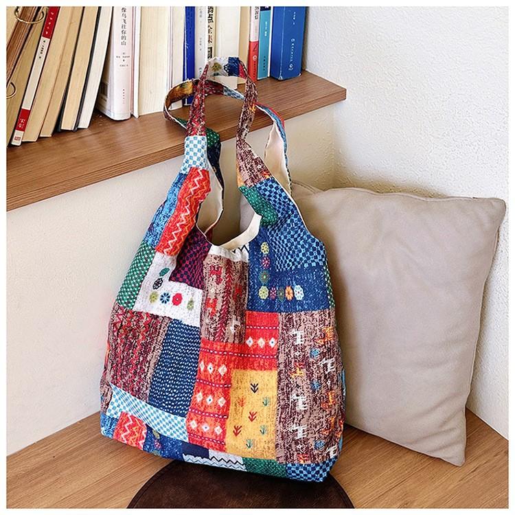 High Value, Lightweight, Characteristic Armpit Bag, Large Capacity, Versatile Commuter Tote Bag, Retro Contrasting Messenger Bag