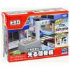 Takara Tomy "Tomica Tomica Town Illuminating Traffic Light" Miniature Car Toy for Boys and Girls, Ages 3 and Up, Meets Toy Safety Standards, ST Mark,