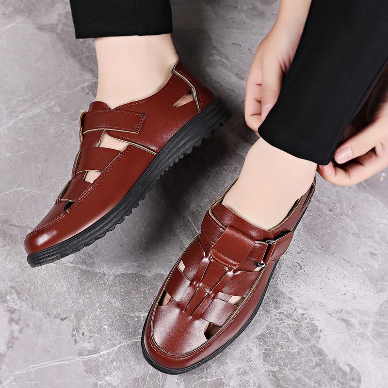 Men's Leather Shoes Business Casual Dress Single Shoes Soft Sole Non-slip Summer Men's Sandals Medium Old Dad Shoes Black