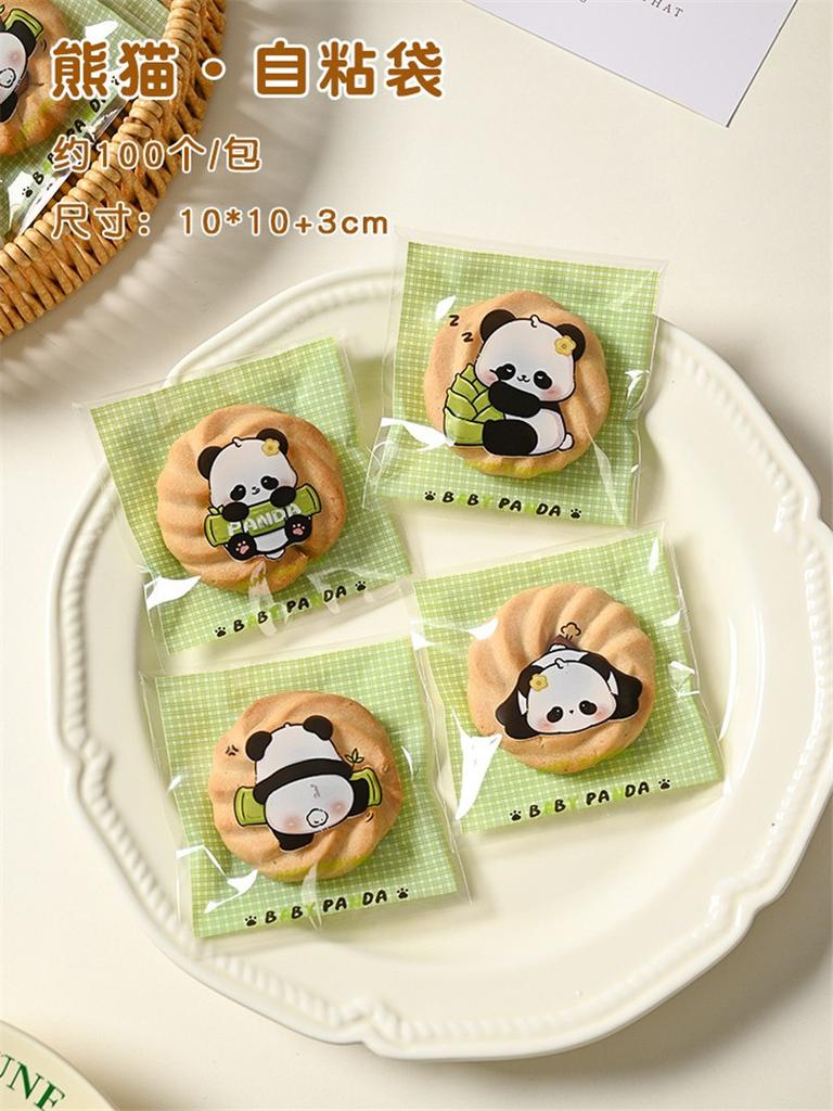 100Pcs/pack 10x10cm Plastic Cartoon Animal Self-Adhesive Cookie Snack Candy Snowflake Crispy Packaging Bags Birthday Party Gift