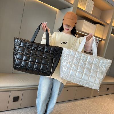 Down Jacket Yoga Fitness Bag Dry and Wet Separation Pearlescent Two-sided Autumn and Winter Swimming Shoulder Bag Tote Bag