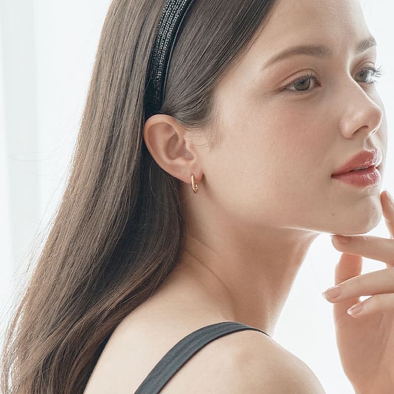 ELLE Jewelry 14K GF Slim U-Hook Earrings ELGPEE488