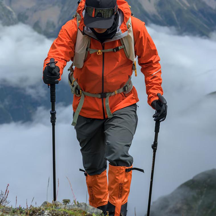 SupFire Karbonové Trekingové Hole Ultra Lehké Rozšiřitelné Outdoorové Vybavení pro Pěší Turistiku a Trekking Hůl na Chůzi Berle, Černá, 135cm, 1ks