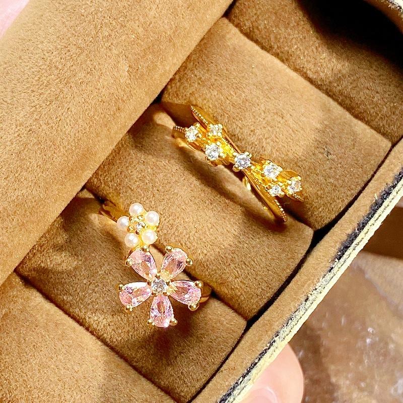 Medieval Vintage Gold Flowers Stacked Open Ring Geometric Zircon Super Fairy Niche High Sense Ring Woman