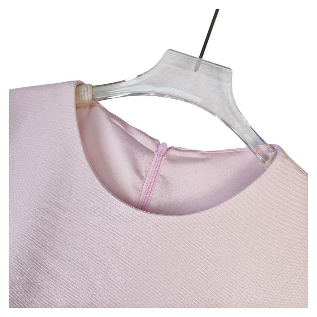 Women's Stylish Waist-Cinched Mid-Length Round Neck Dress