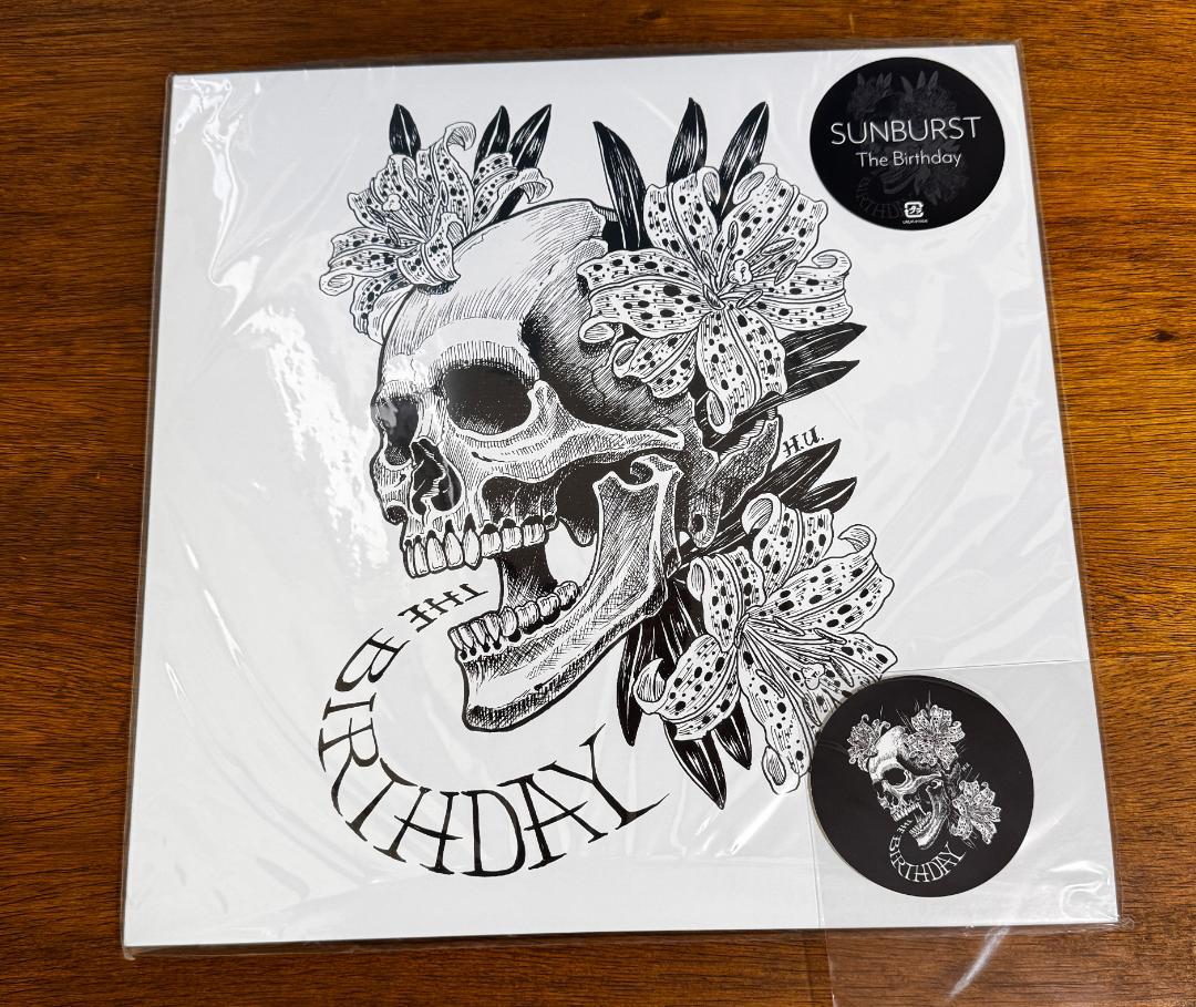 

[USED] SUNBURST The Birthday record bonus sticker included