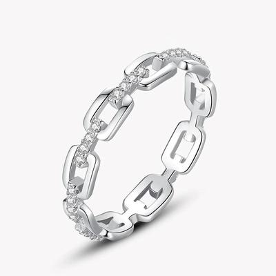 Huitan Klassische Ringe im verbundenen Design für Männer/Frauen Eheringe Accessoires mit Zirkonia Farbe Partnerringe Ewigkeitsschmuck