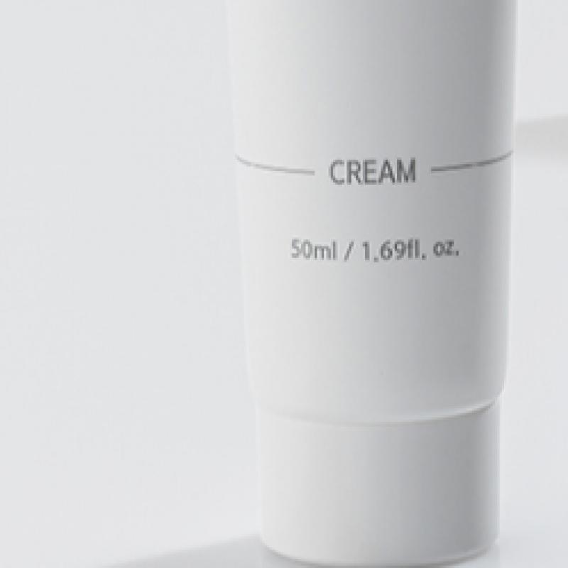Daiso Nacific Whitening Moisture Essence 30 Ml