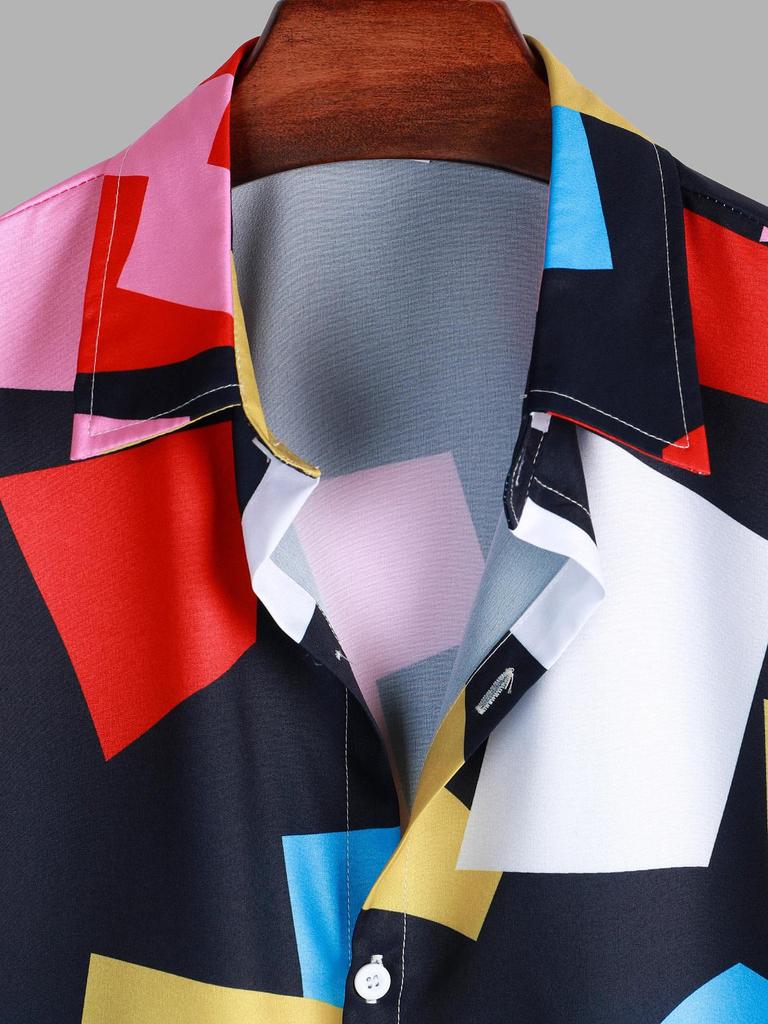 Men's Geometric Short Sleeve Casual Shirt - Summer 2022 Collection