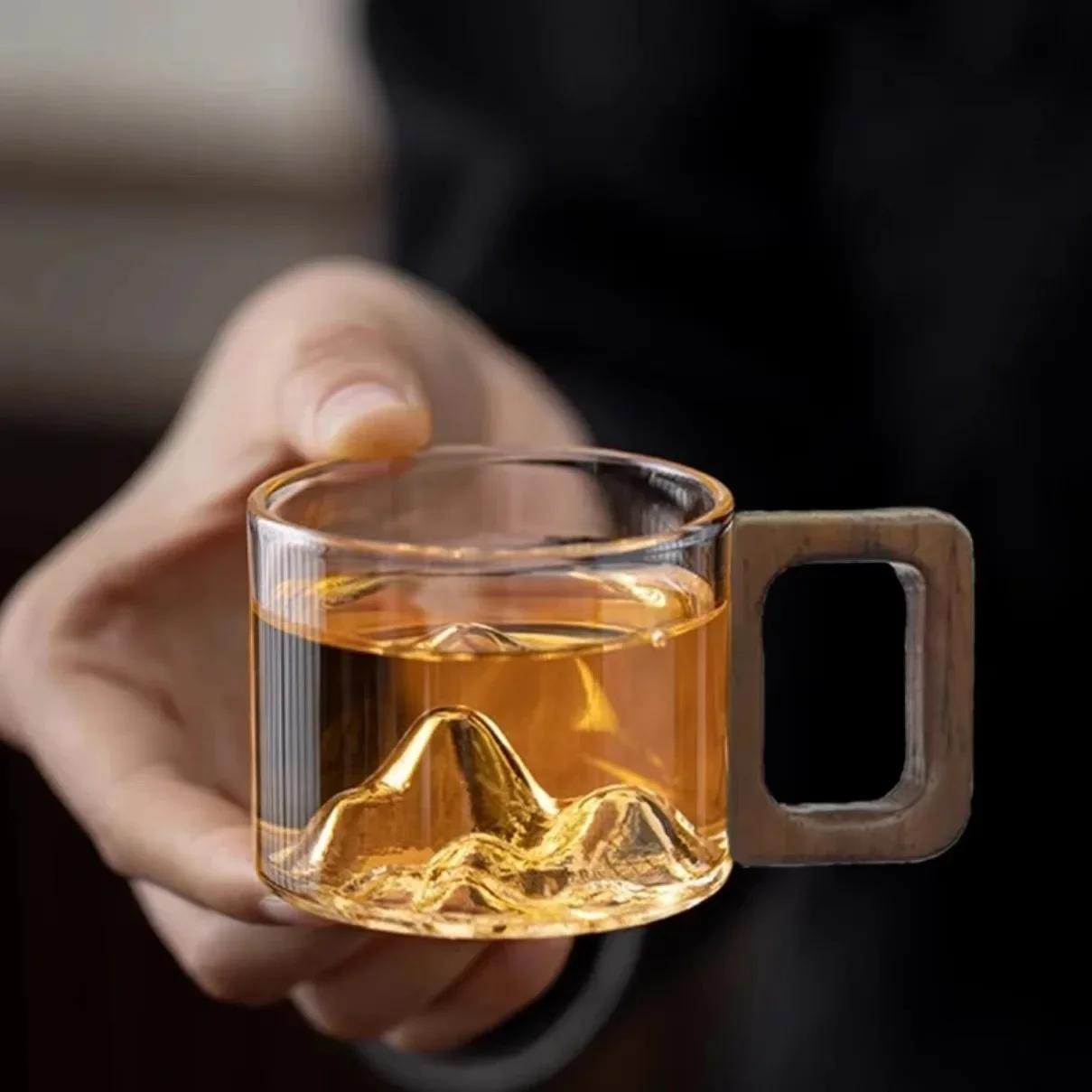 1Pcs High-Borosilicate Glass High-Temperature Resistant Tea Cup Household Wooden Handle Mountain Cup Tea 1pcs