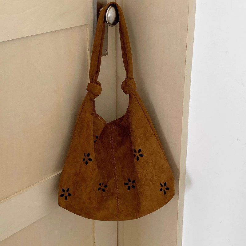 

Корейская ретро замшевая сумка-тоут с полыми лепестками женская 2025 новая большая вместительная сумка через плечо для поездок на работу сумка для мамы и ребенка коричневый