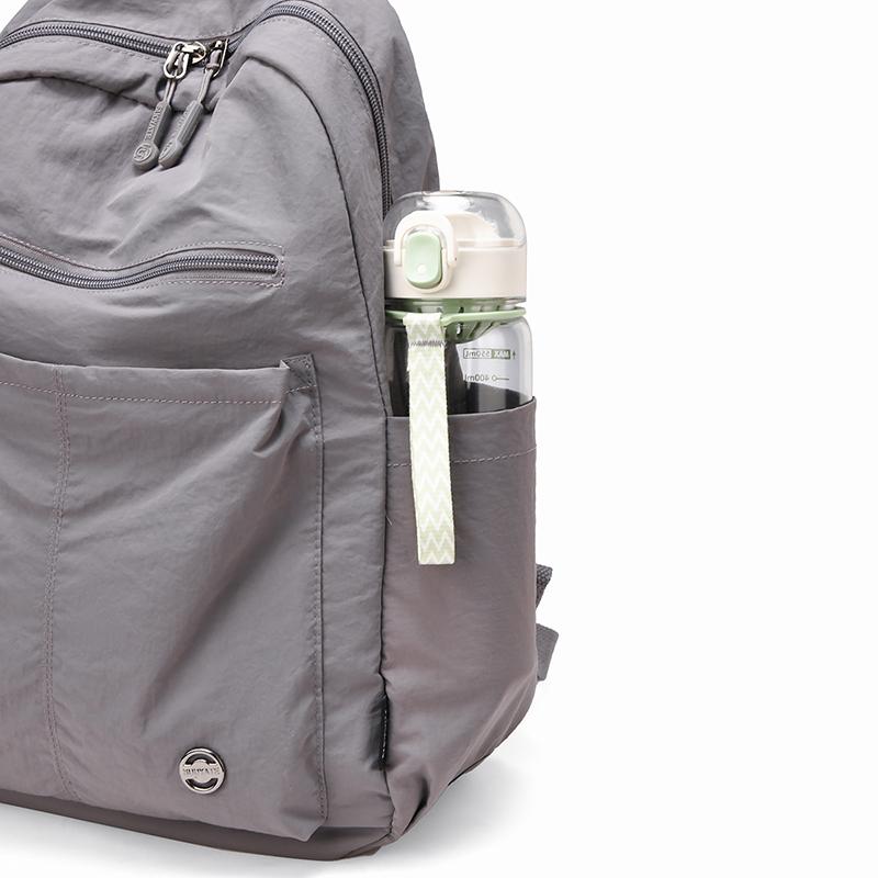 Backpack Women's Outdoor Travel Backpack Large Capacity Nylon Bag