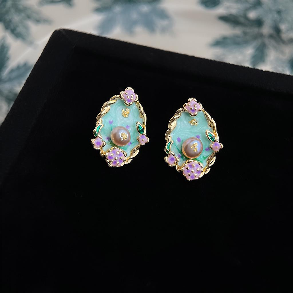Französischer Ölmalerei-Stil Emaille Tropfenohrringe: Künstlerische Ohrstecker im Hofstil mit einem literarischen Retro-Flair.