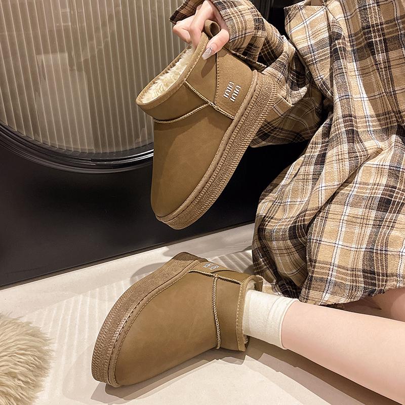 2024 New Women's Snow Boots Comfortable Warm Plush Ankle Boots Women Thickened Fluff Winter Ladies Shoes Flat Platform Shoes Boots Woman