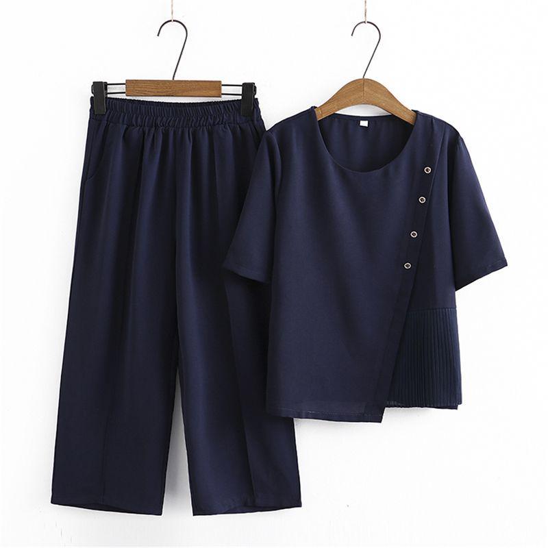 Stylish Chiffon Two-piece Suit for Middle-aged Women - Loose Short-sleeved Summer Set
