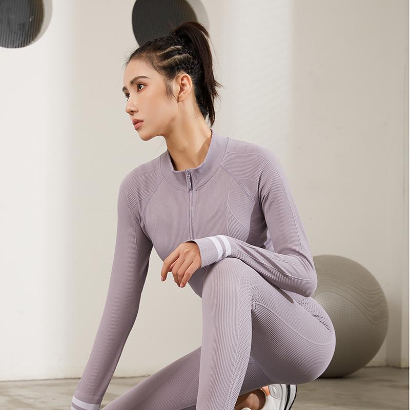 

Женская быстросохнущая дышащая спортивная куртка с длинным рукавом для бега, йоги и велоспорта Light Purple Jacket