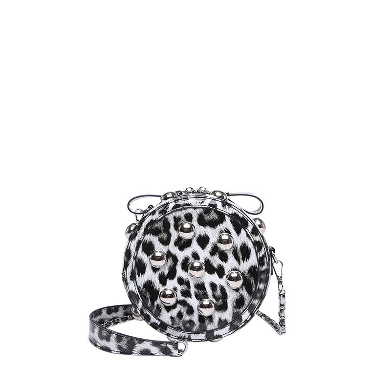 

Leopard Print Handbag Luxury Rivet Studded Shoudler Bags For Women 2025 Mini Round Crossbody Bag PU Leather Purse Bolsa Circular чёрный