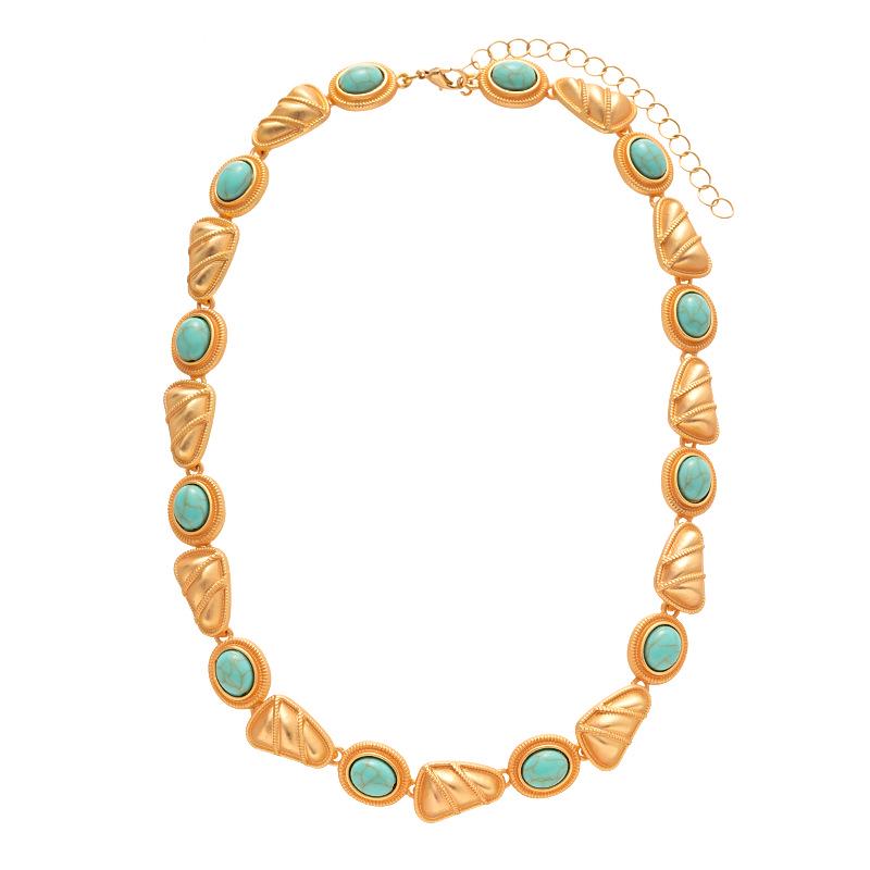 Colier Claviculă Geometric Uzat: Stil European & American, Design Retro Oval Triunghiular High-End pentru Femei