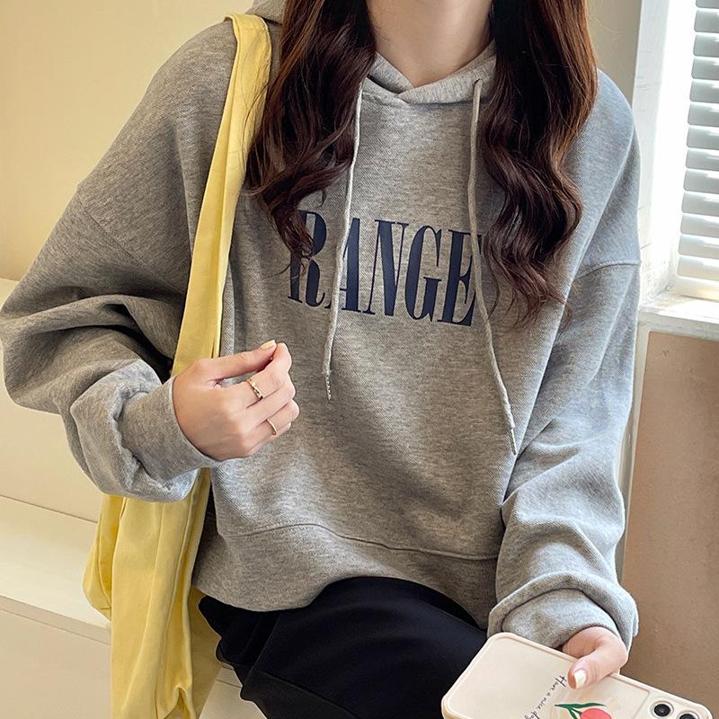 

Chunqiu Новый корейский монограммный принт свободный короткий стиль толстовка с капюшоном женский длинный рукав пуловер повседневный топ One Size светло-серый