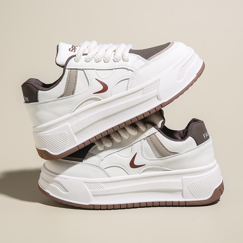 

Spring white shoes, the new model is female students thick-soled heightening sports board shoes, trendy leisure street shooting 40 бежевый