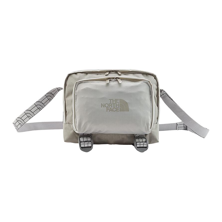 

The North Face Black Label Urban Fashion Versatile Lightweight Travel Outdoor Bag Fabric Nylon Silver Unisex bags NF0A8AMV-55ZS-D3-7J4 Silver