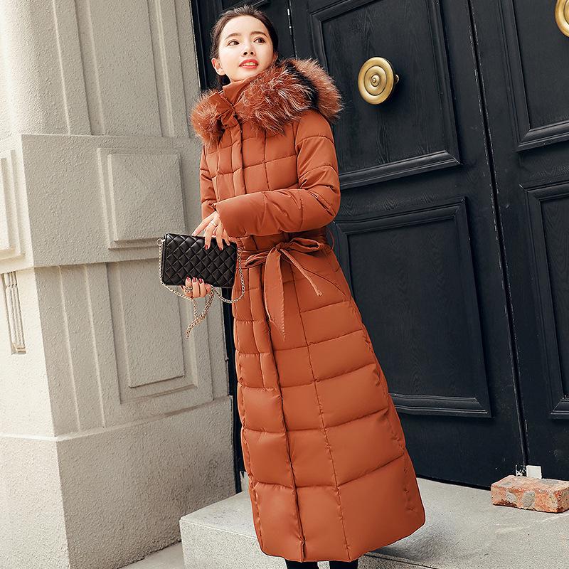 Women's Long Cotton-padded Clothes Over the Knee, New Winter Clothes, Slim-fitting Thickened Large Fur Collar, Large Size Down Cotton-padded Jackets.