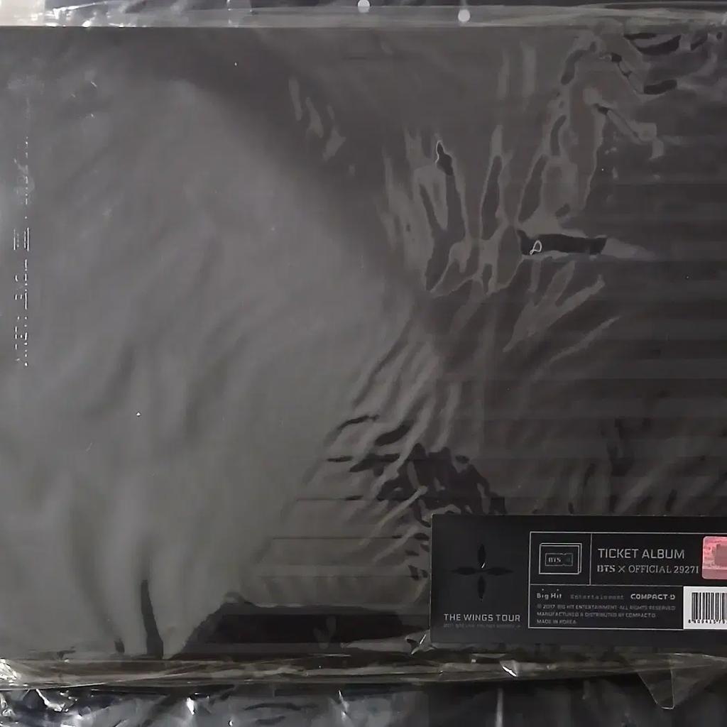 BTS Wings Ticket Album (sealed)photocard Full Set Included
