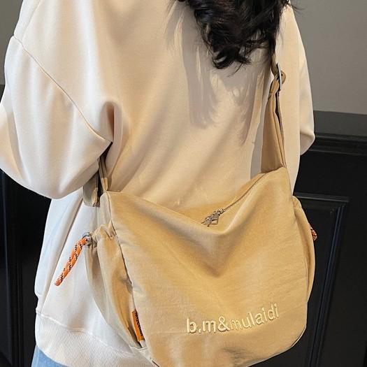 Nylon Cloth Large-Capacity Fashion Casual Bag Fashion Spring And Summer Foreign Style Solid Color Shoulder Messenger Bag Women'S Bag Tide
