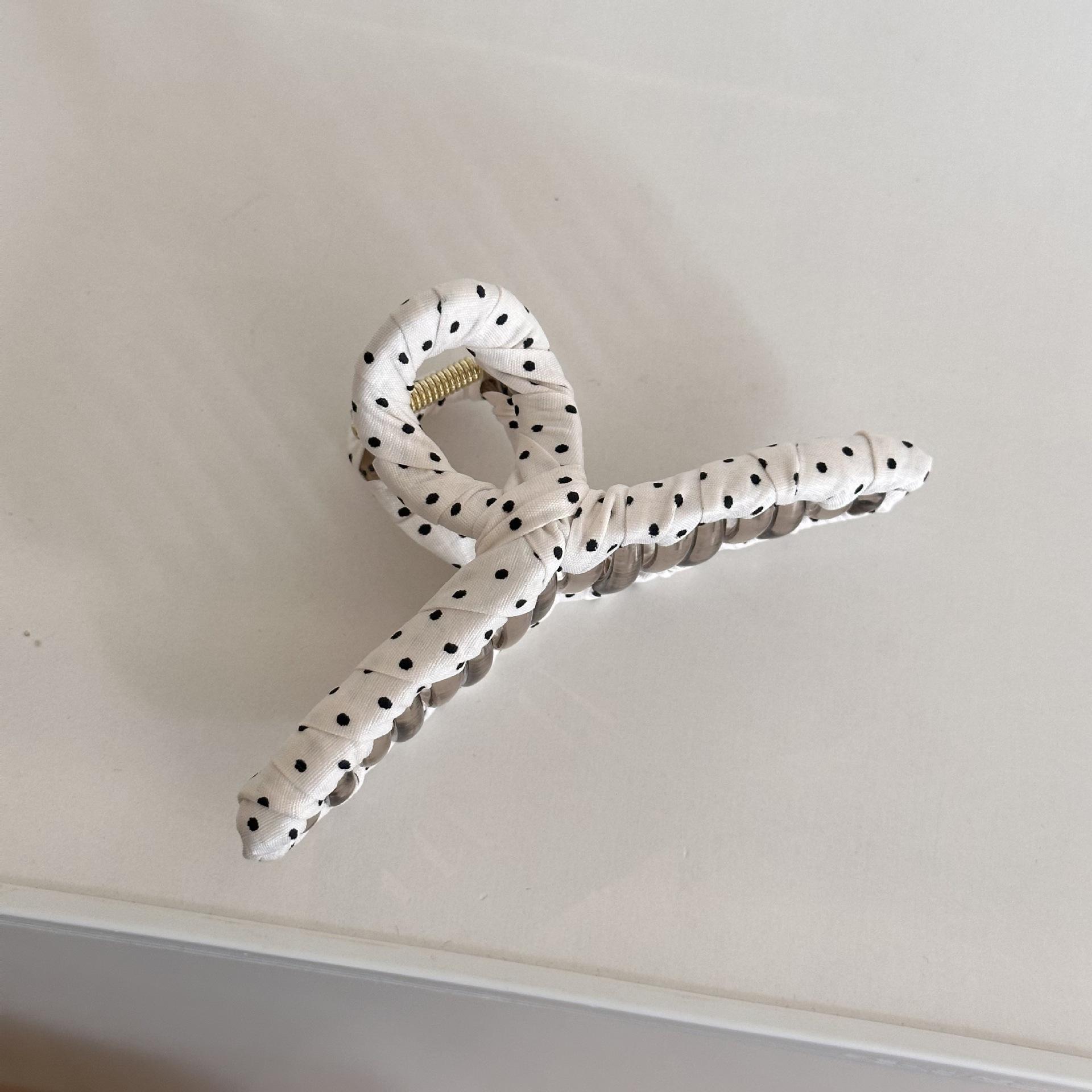 

Hair clips for women girl pin claws accessoire large thick shark Crab vintage popular catches trendy leading fashion adults kpop