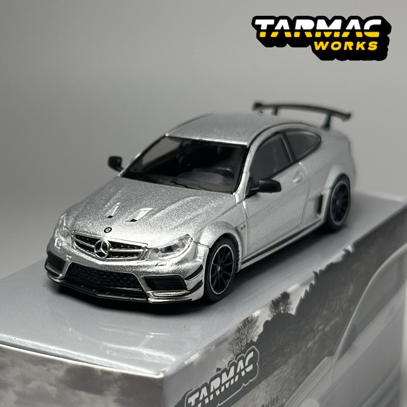 TW 1:64 Tarmac Works Mercedes-Benz C63 AMG Coupe Black Series Silver Metallic Chase alloy car model