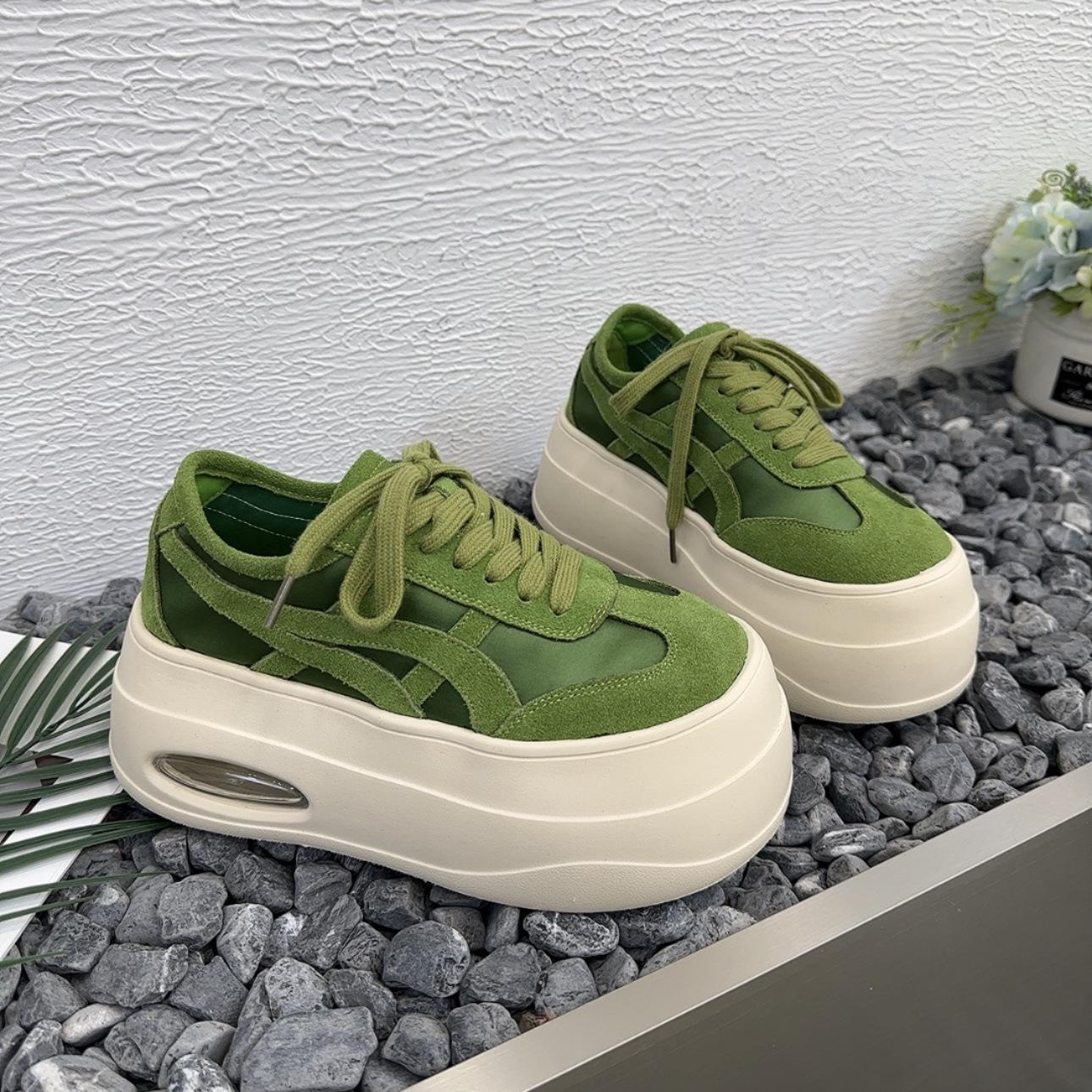 

Женские повседневные туфли на толстой подошве 7 см, весна-лето 2025, новые немецкие тренировочные туфли, универсальные, удобные, увеличивающие рост, спортивные туфли 40 зелёный