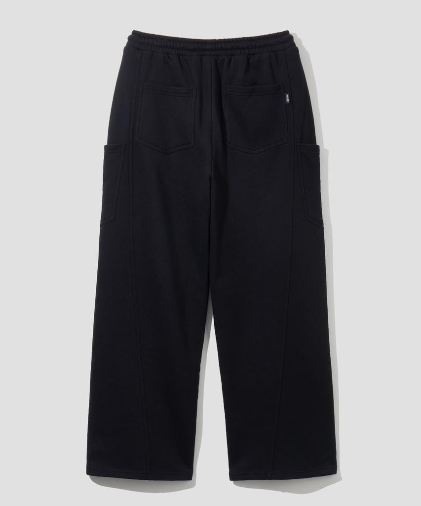 AGOD (Fleece-Lined) Side Big Pocket Wide Sweatpants [Black]
