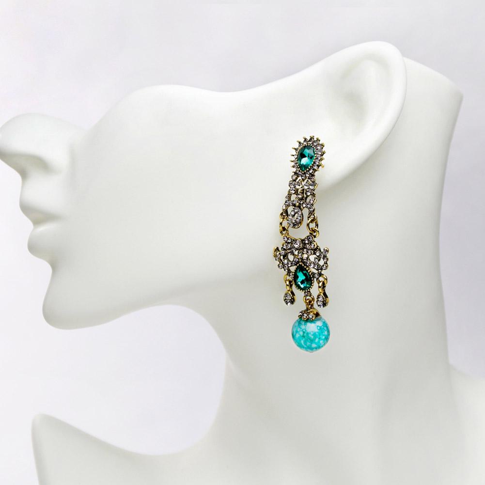 Fashionable Women Girl Long Rhinestone Pendant Earrings Decoration Jewelry Accessory (Green)