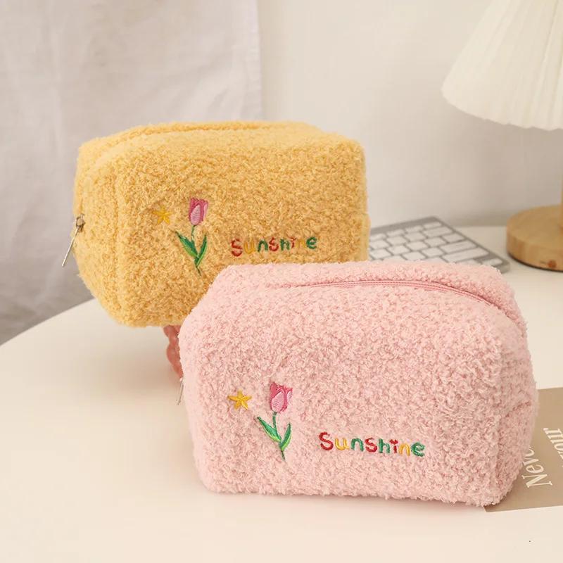 Cute Cosmetic Storage Bag Embroidered Flowers Cosmetic Bag Pencil Case Soft Plush Makeup Bag for Lipstick Jewelry Pouch