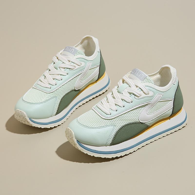 Fashion 2024 New Designer Running Shoes Comfortable Breathable Sports Sneakers Women's Retro Flats Sneakers Walking Jogging Shoes