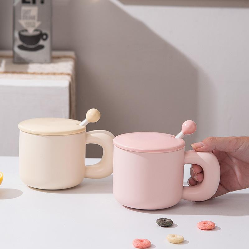 Simple Milk Fufu Ceramic Mug Big Handle with Lid Mixing Stick Coffee Cup Men and Women Breakfast Buffalo Milk Cup