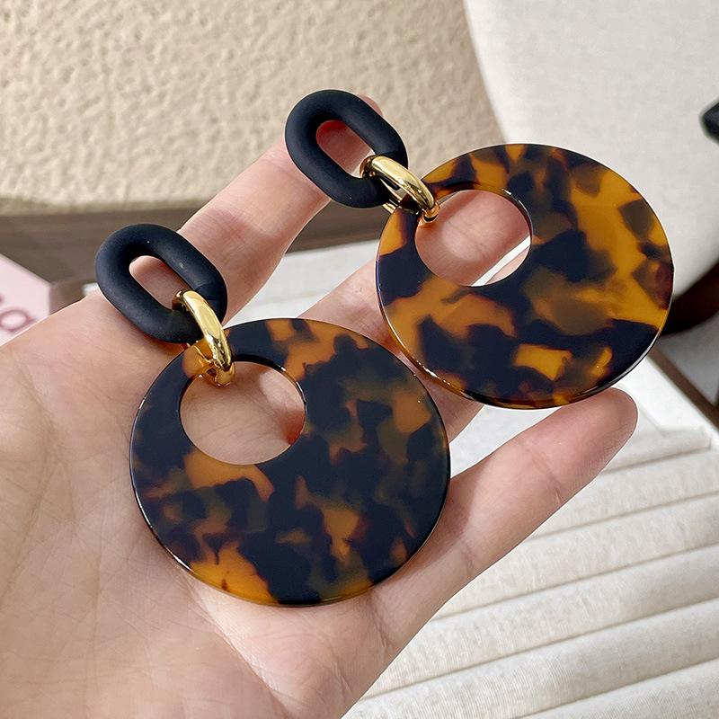 Natural tiger's eye stone series stud earrings for women Maillard exquisite retro earrings niche light luxury high-end temperament earrings