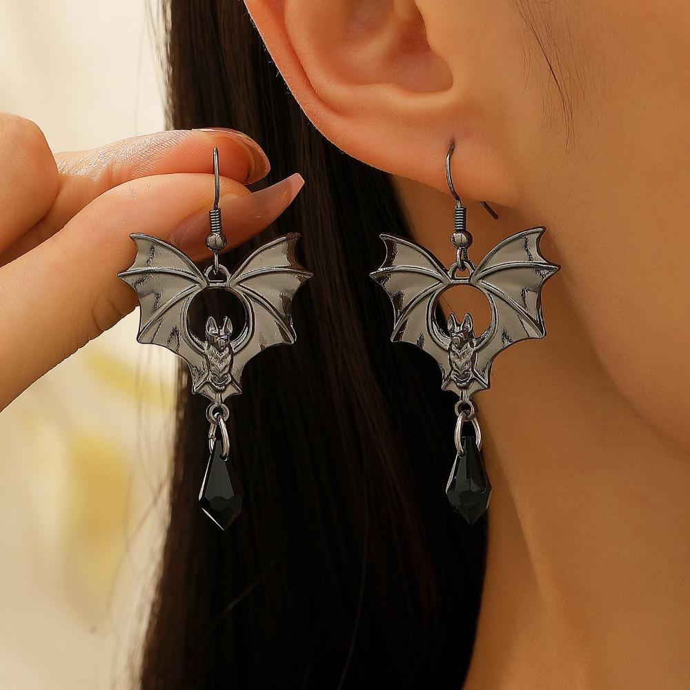 Gothic Punk Sliver Color Vampire Bat Red Teardrop-shaped Pendant Dangle Earrings for Women Halloween Witch Ghost Bride Jewelry