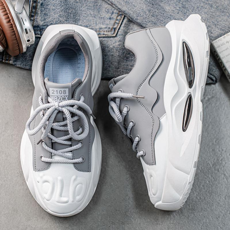 Men's new sports shoes spring student sports shoes casual versatile sports shoes simple daily shoes