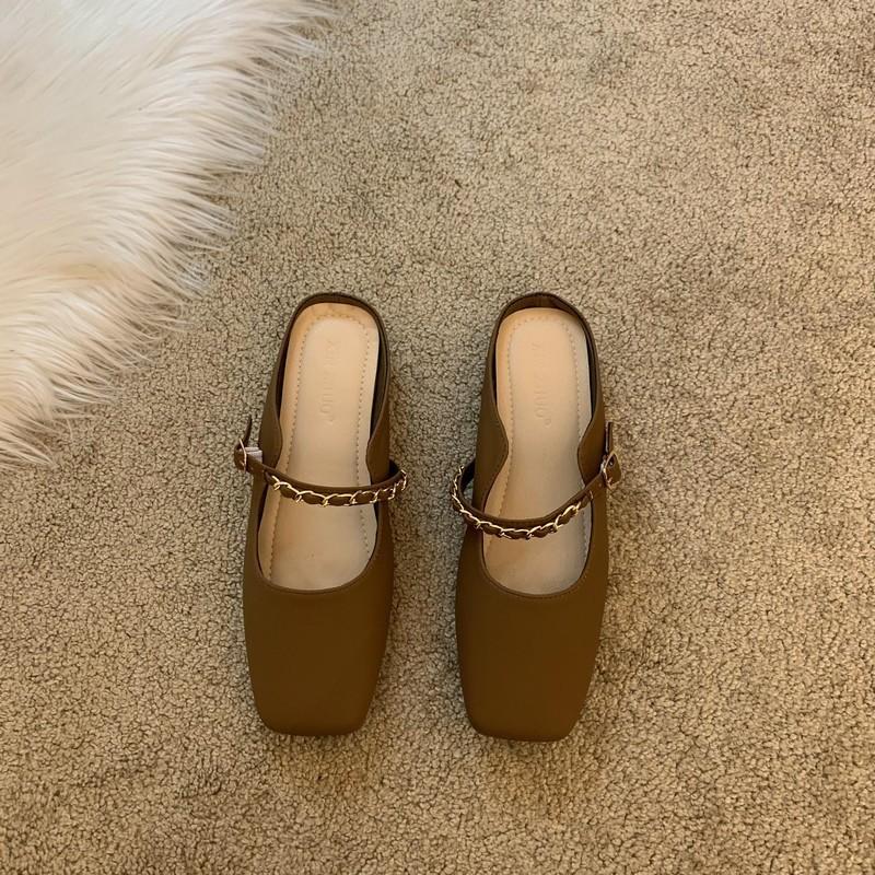 

Новые женские тапочки на плоской подошве корейской версии с квадратным каблуком из металла с цепочкой и пружиной 2024 года выпуска 39 коричневый