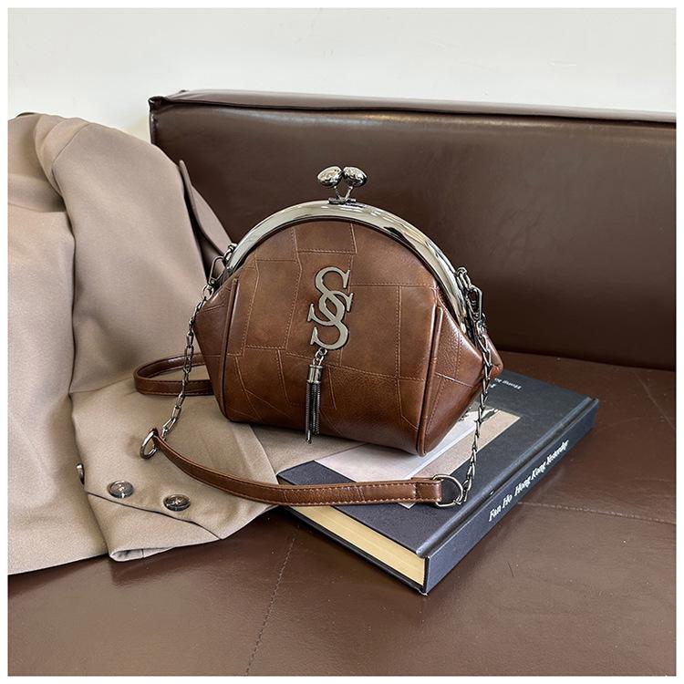 Minimalist Retro Chain Shell Bag - Women's Trendy 2025 Crossbody/Shoulder Bag