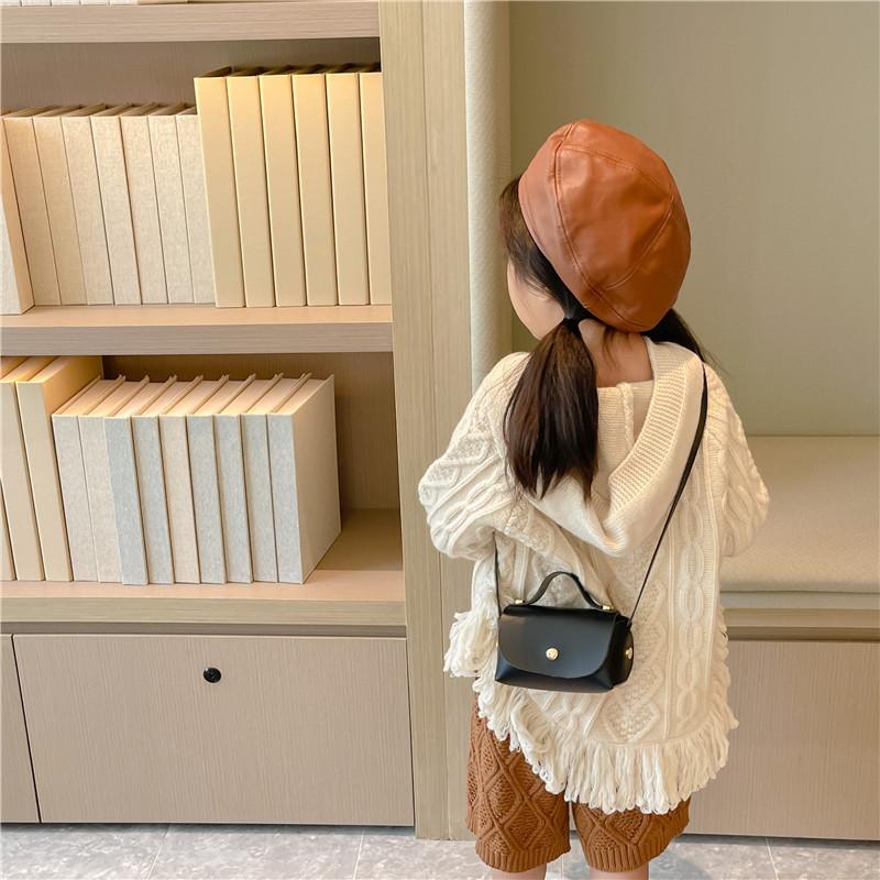 Stylish Korean Mini Children's Shoulder Bag With Vintage Design For Everyday Use